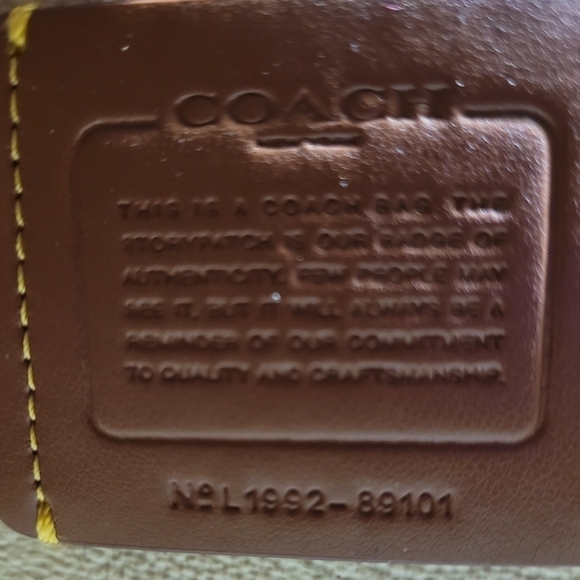 NWOT, Coach Charlie Bucket Bag 21 In Blocked Signature Canvas #89101 - Picture 6 of 6